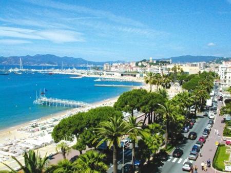 Beautiful And Cozy Apartment In The Heart Of Cannes Exterior photo